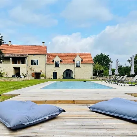 Maison Quercynoise Avec Piscine Privee Au Coeur Du Quercy Villa